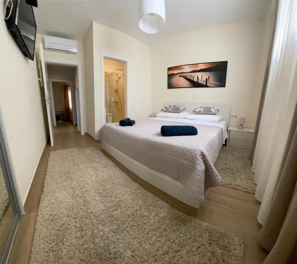 Villa Pergola -Apartment Roko Млини Екстериор снимка